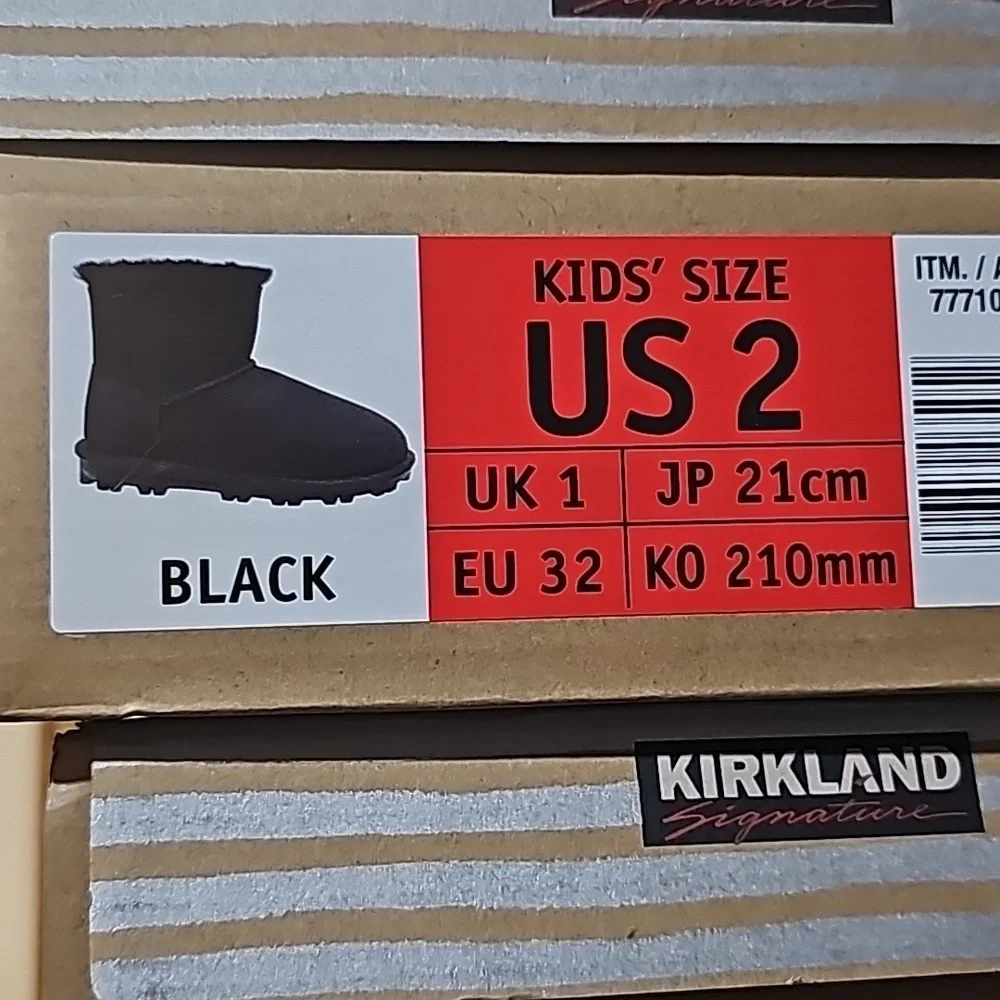 Kirkland Signature Kids Genuine sheepskin Shearling Boots  Nwt